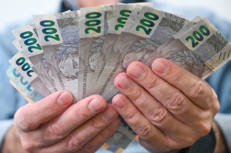 Empréstimo para negativado Simplia: Descubra todas as vantagens!