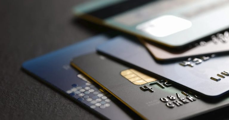 Mastercard Black: Bradesco oferece isenção de anuidade grátis vitalícia!
